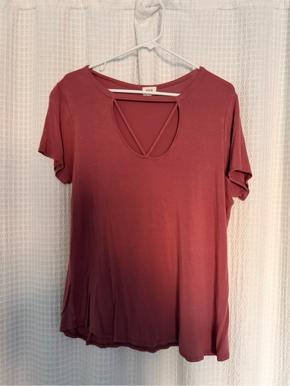 BKE Dusty Rose Short Sleeve V-Notch Tee